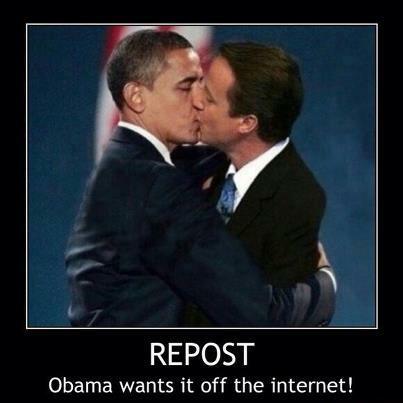 [Image: obama-kissing-man.jpg]